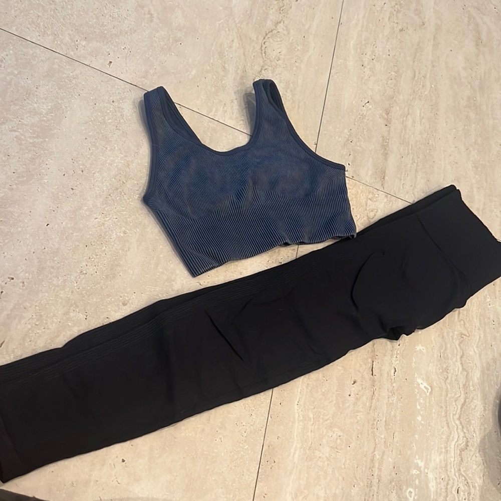 Ribbed workout set